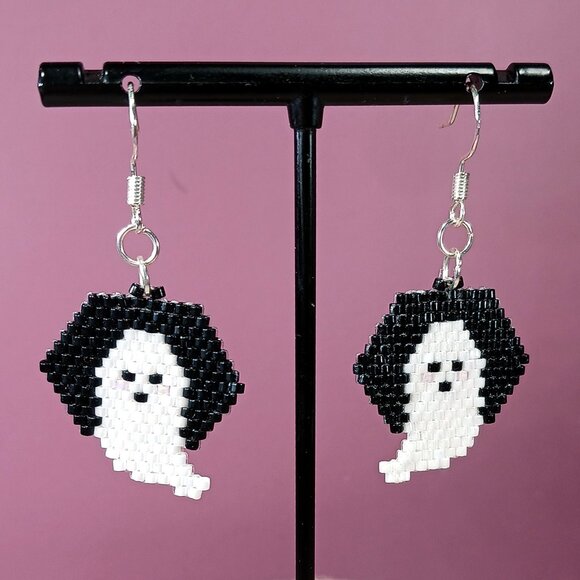 Handmade Miyuki Beaded Ghost Halloween Dangle Earrings - Picture 1 of 7